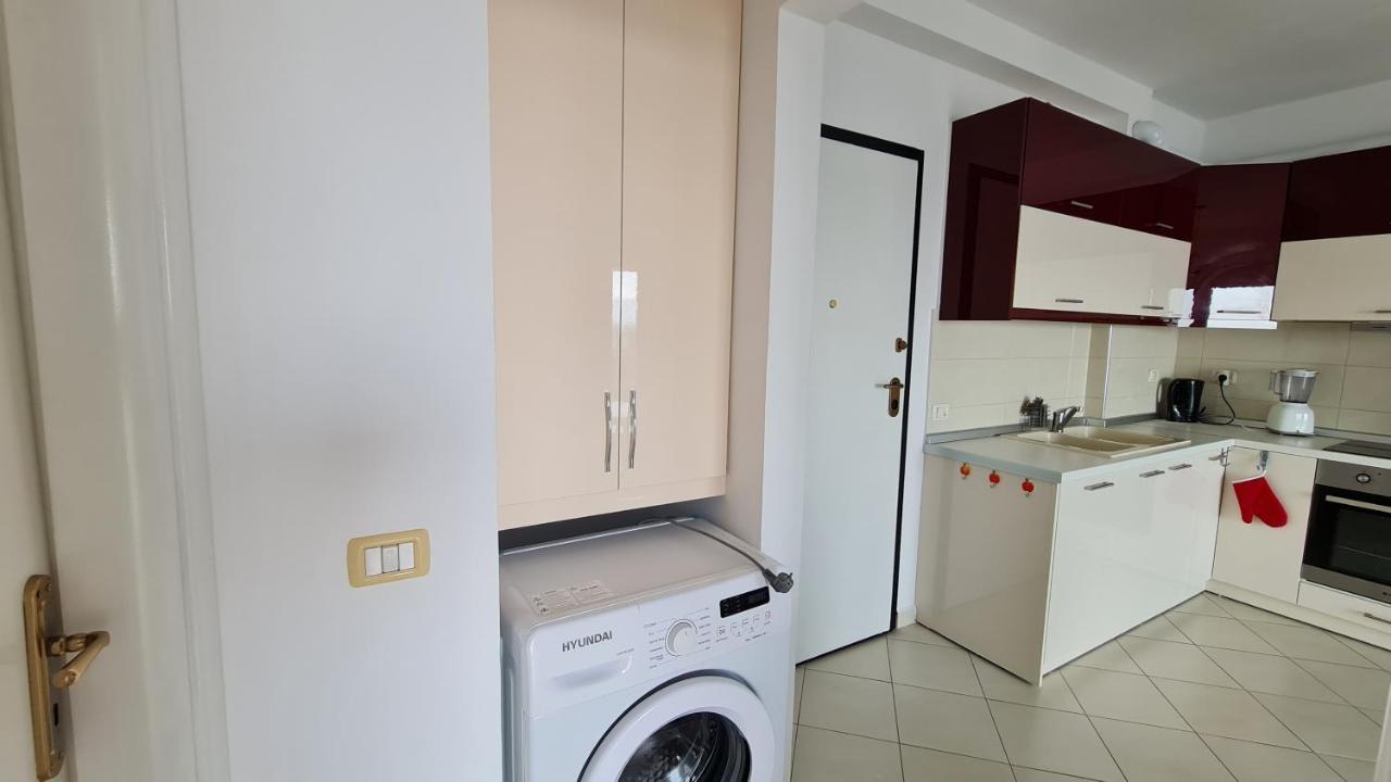 Premium Sea View Apartment Sarandë Esterno foto